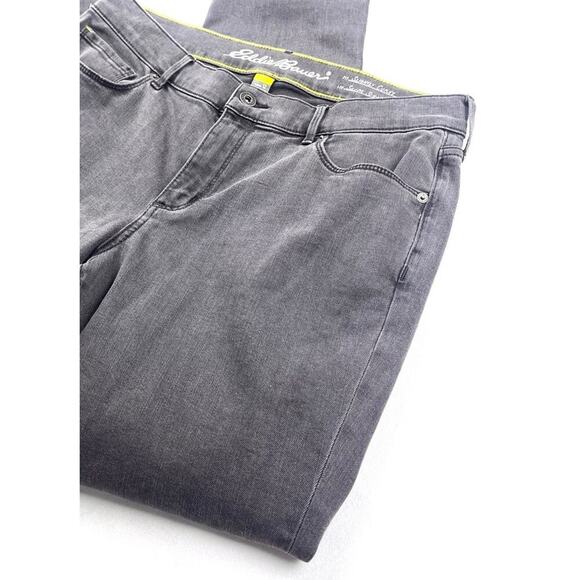 Eddie Bauer Authentic Straight Fit Jeans - Picture 5 of 6